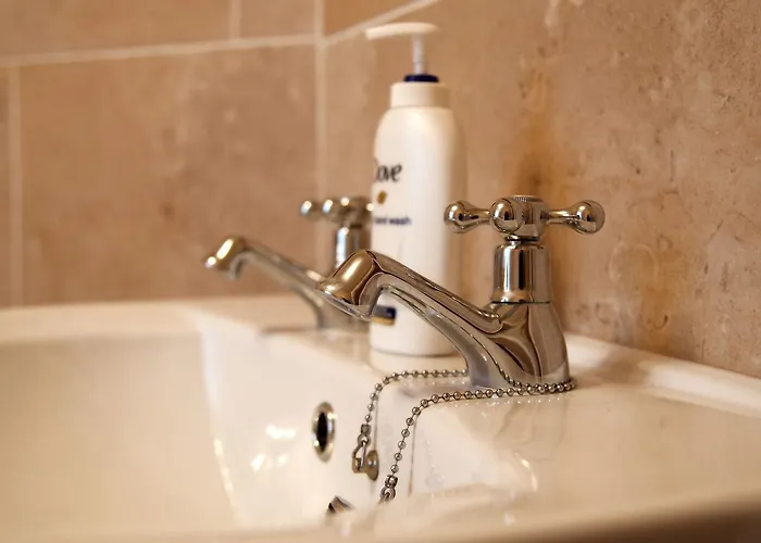 The Windmill - Whitby Stainsacre